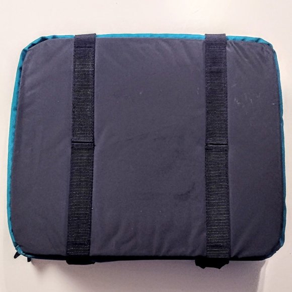 PYREX "Portables" 3 Qt (13x9) Casserole w/Lid & Insulated Carrier Excellent VTG! - Picture 4 of 14